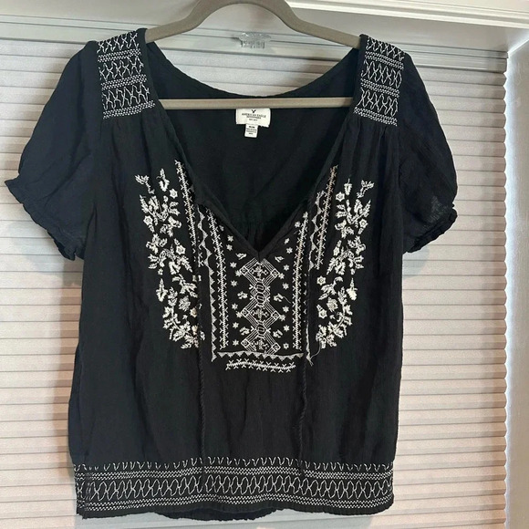American Eagle black blouse with white embroidery H-18 - Picture 1 of 5